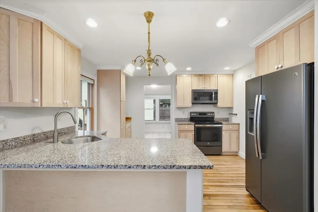 241 Loomis Street Burlington VT 05401