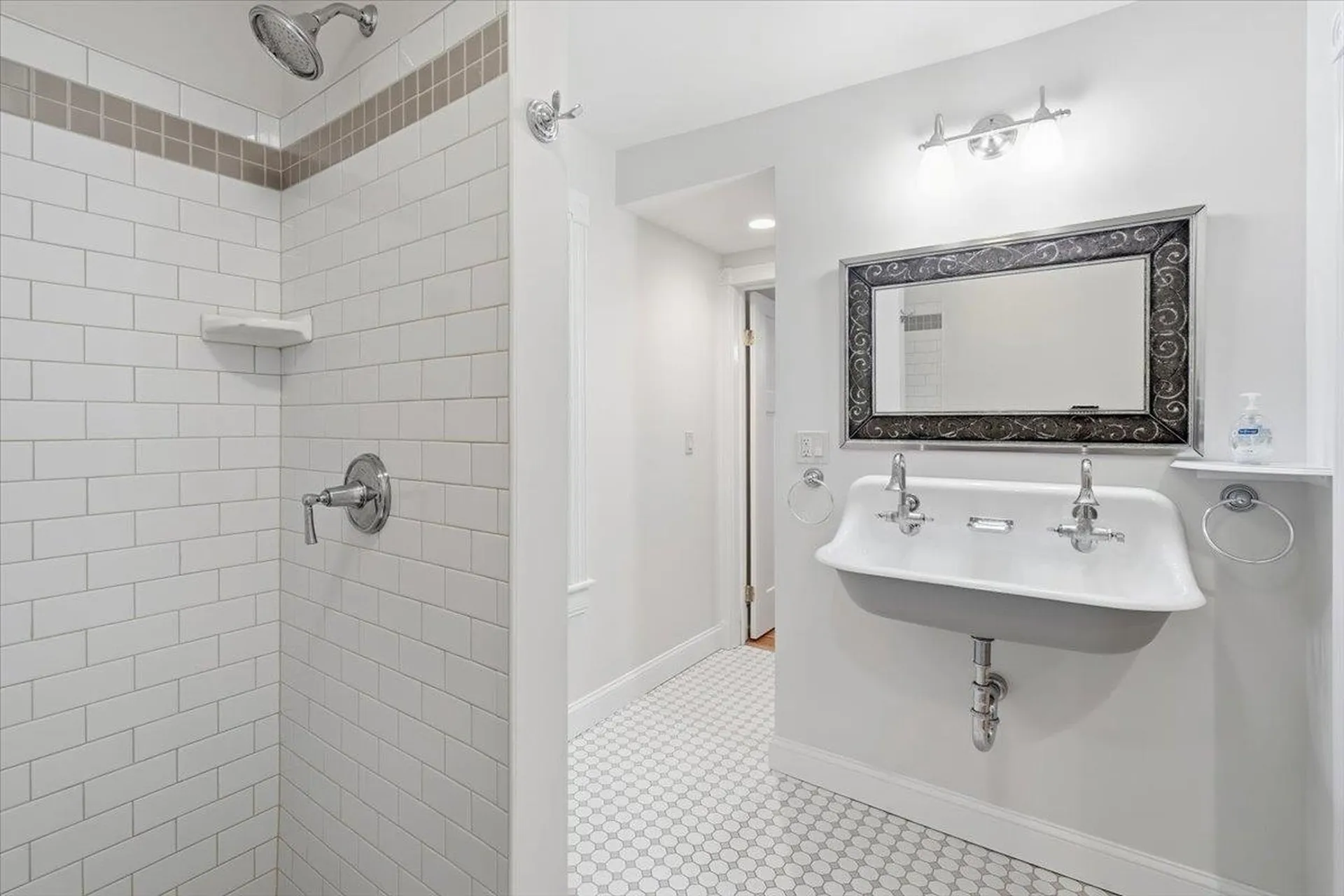 241 Loomis Street Burlington VT 05401