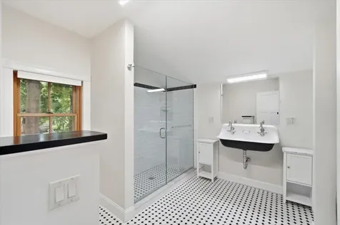 241 Loomis Street Burlington VT 05401