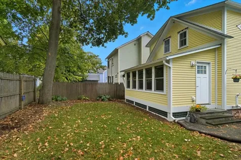 241 Loomis Street Burlington VT 05401