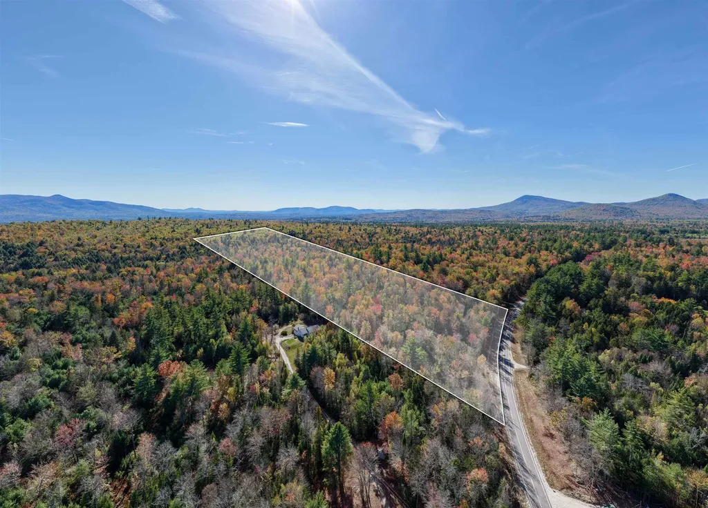 347 Chase Road Sandwich NH 03259