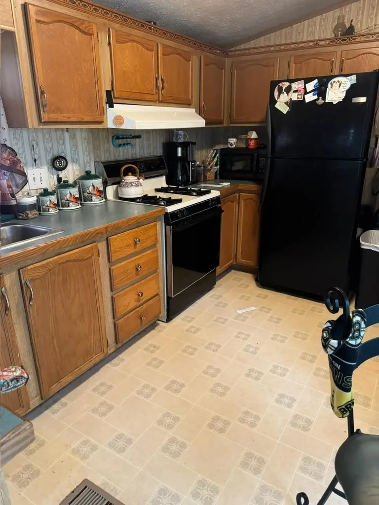 347 Chase Road Sandwich NH 03259