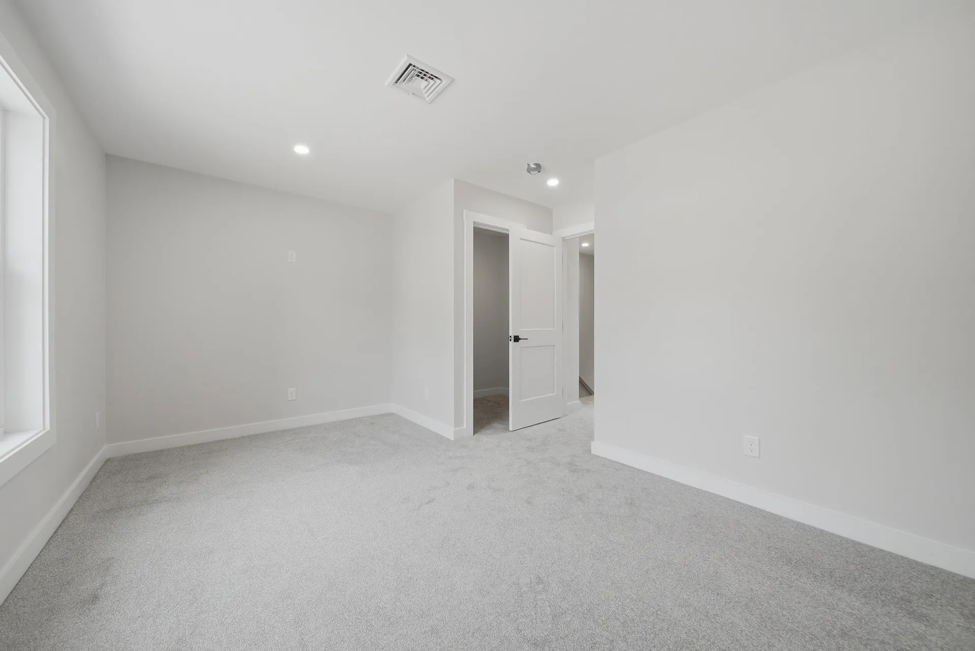 24 Munroe Street Franklin NH 03235