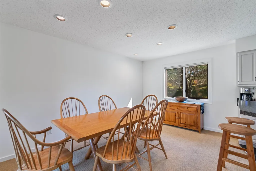 48 Wildlife Road Stowe VT 05672