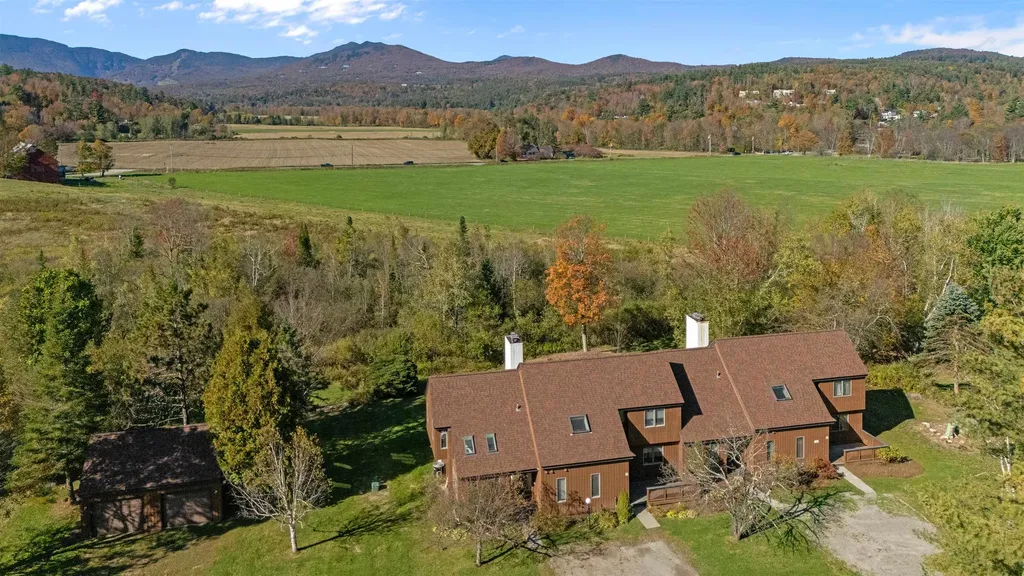 48 Wildlife Road Stowe VT 05672