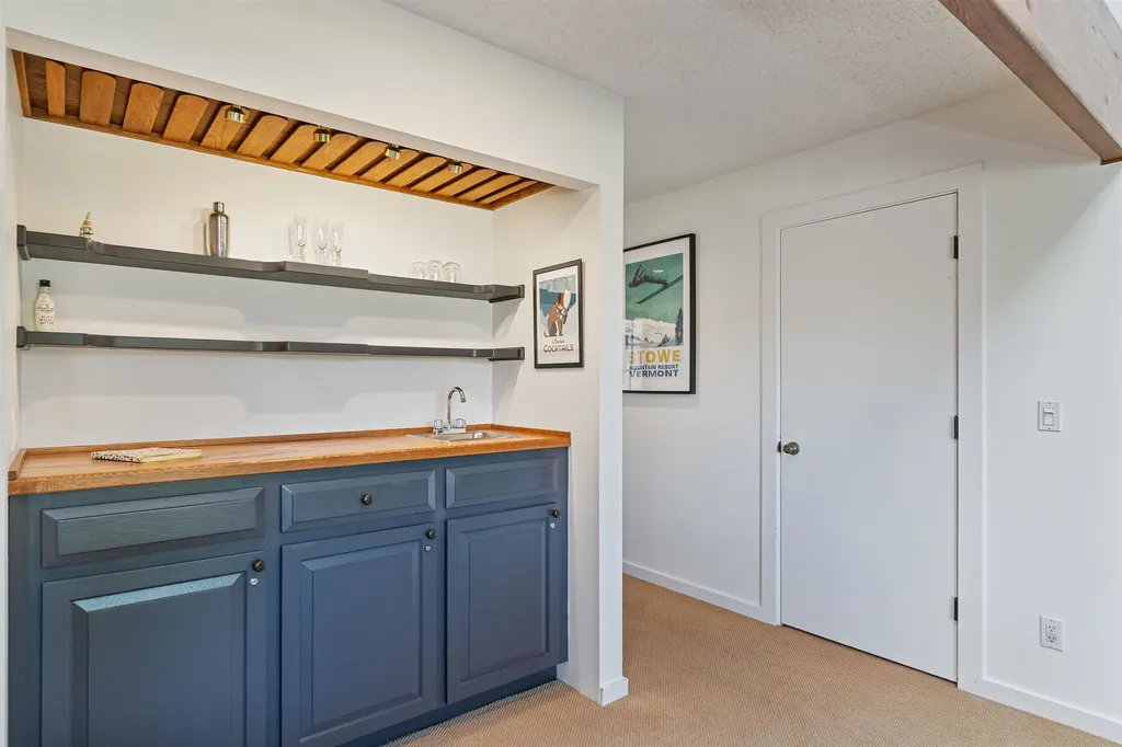 48 Wildlife Road Stowe VT 05672