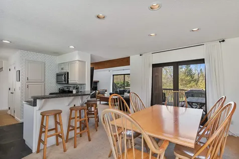 48 Wildlife Road Stowe VT 05672