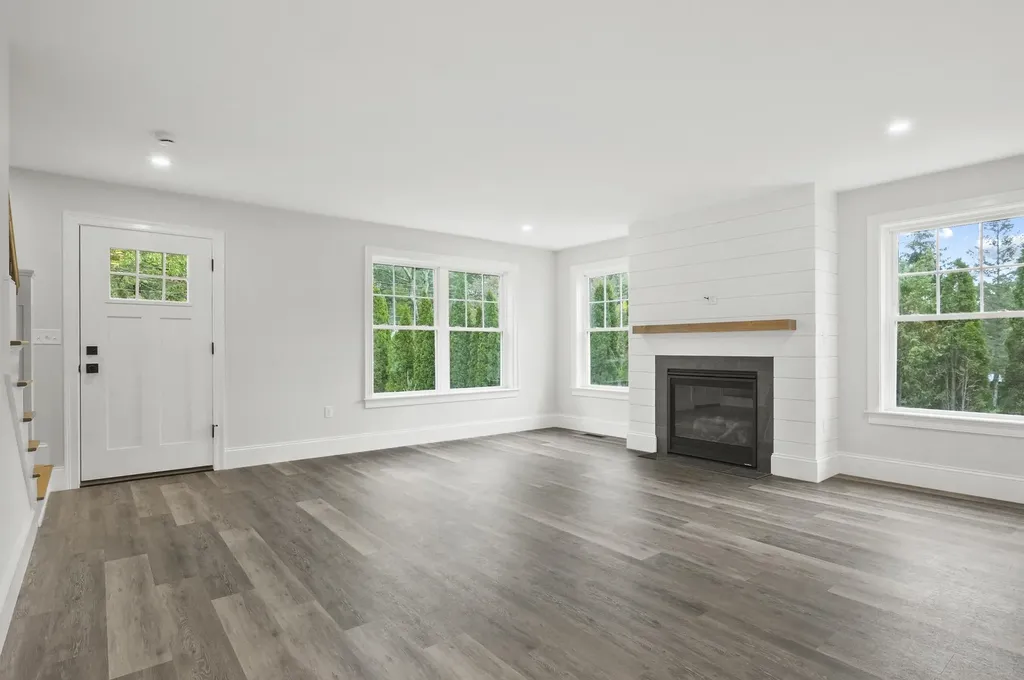 84 Blacksnake Road Seabrook NH 03874