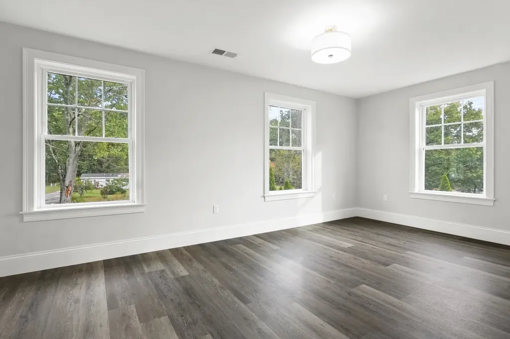 84 Blacksnake Road Seabrook NH 03874