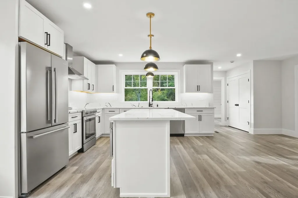 84 Blacksnake Road Seabrook NH 03874