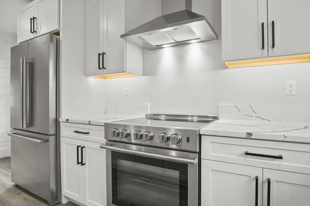 84 Blacksnake Road Seabrook NH 03874