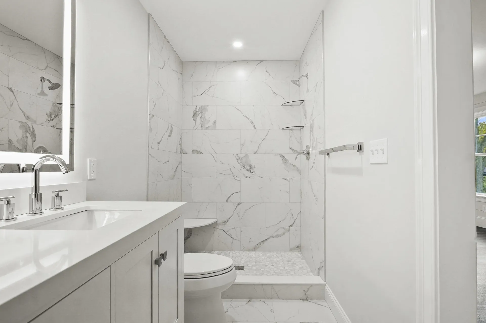 84 Blacksnake Road Seabrook NH 03874