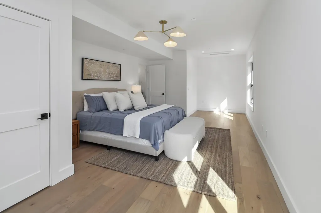 1155 Sagamore Avenue Portsmouth NH 03801