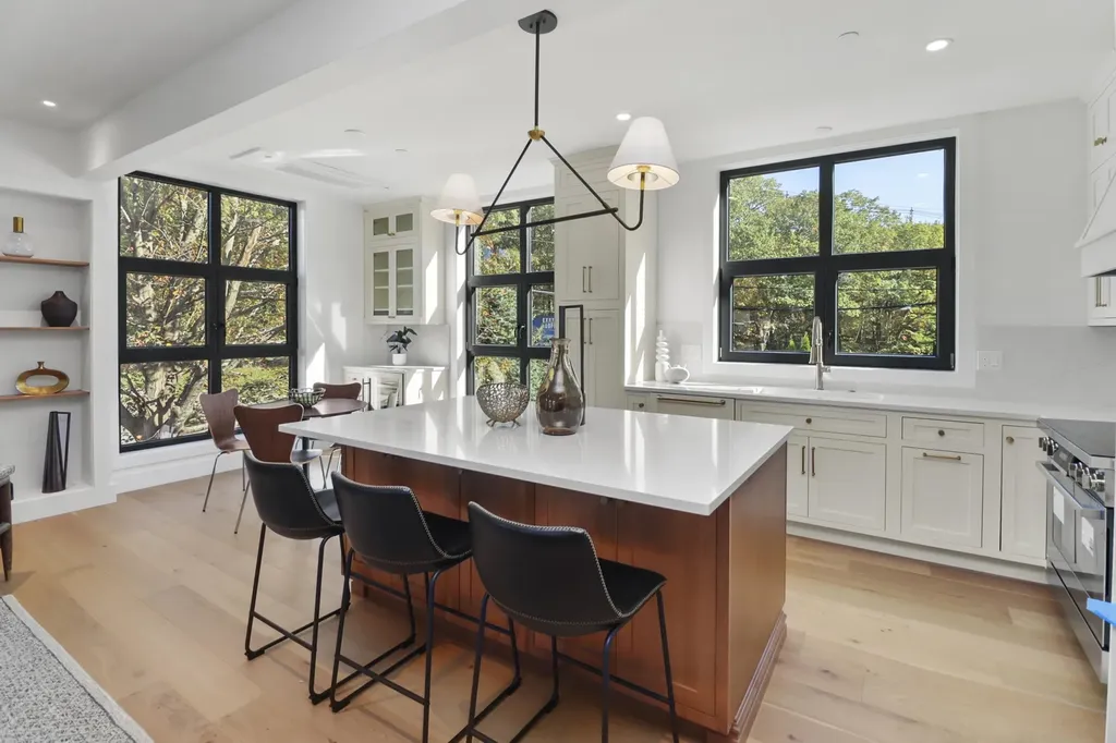 1155 Sagamore Avenue Portsmouth NH 03801