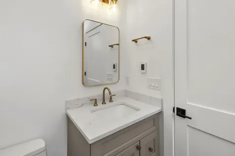 1155 Sagamore Avenue Portsmouth NH 03801