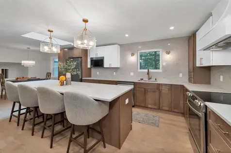 7 Loon Street Wolfeboro NH 03894