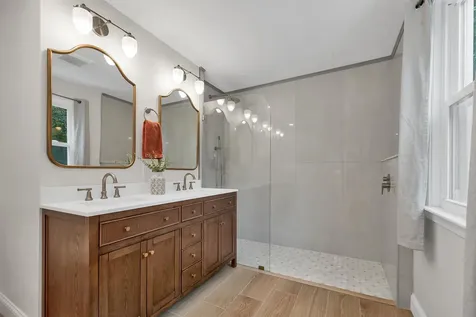 7 Loon Street Wolfeboro NH 03894