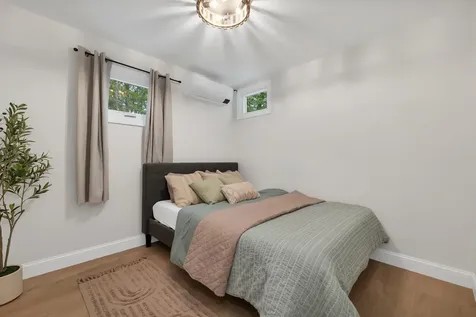 7 Loon Street Wolfeboro NH 03894