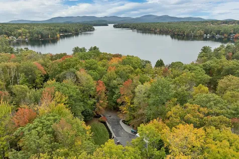 7 Loon Street Wolfeboro NH 03894