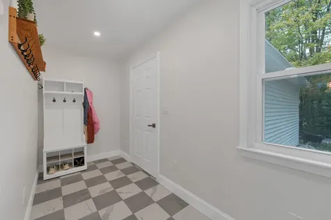 7 Loon Street Wolfeboro NH 03894