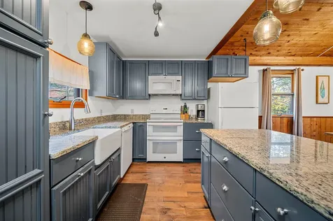 34 Two Ponds Road Warren VT 05674