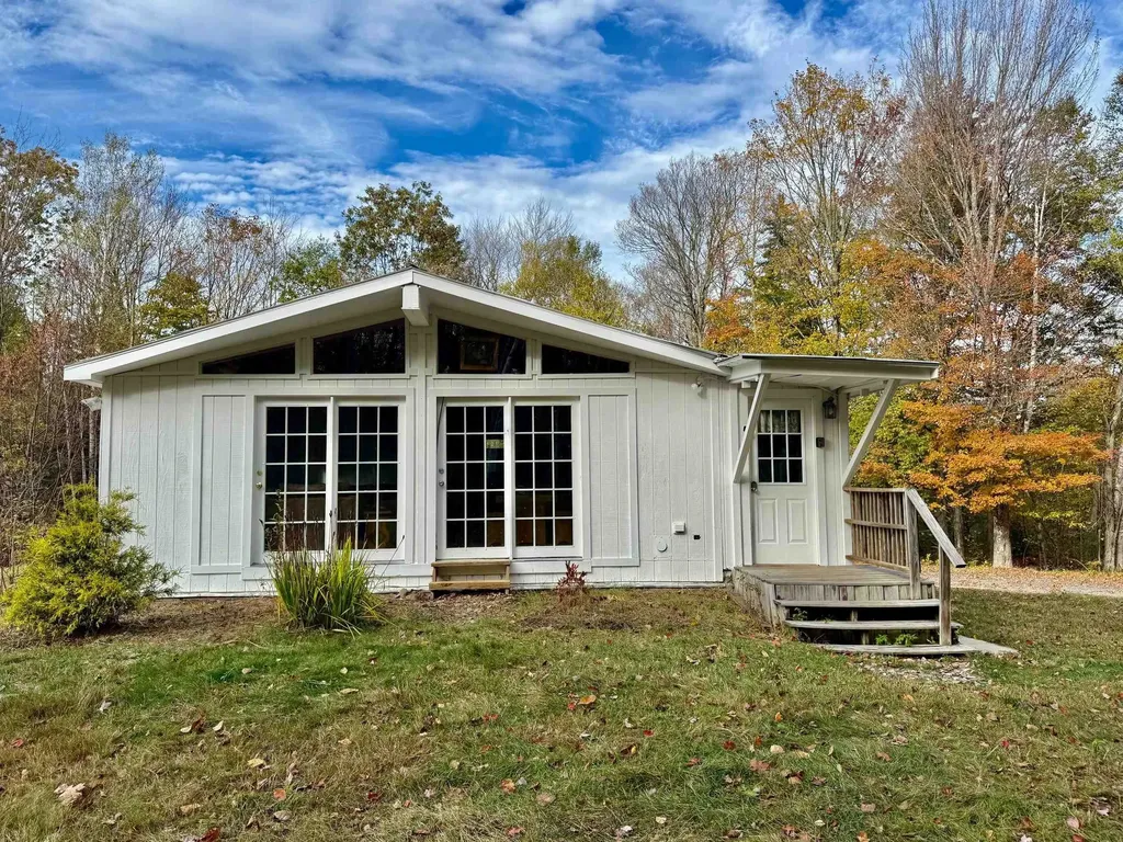 1091 Townshend Dam Road Wardsboro VT 05355