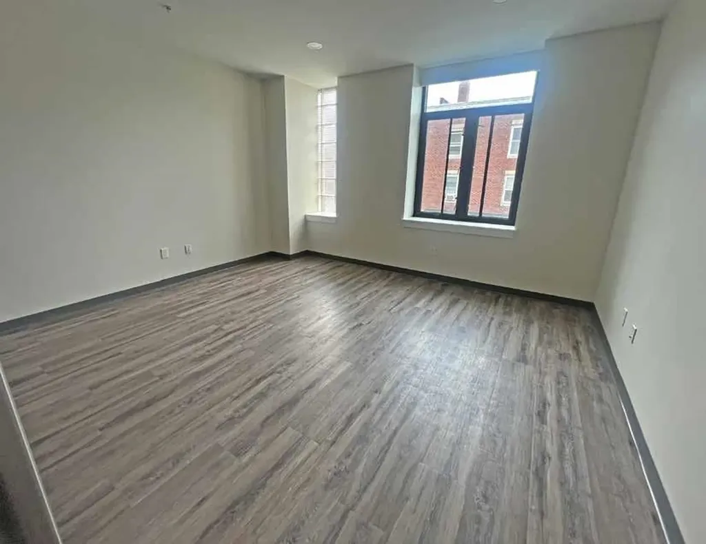 1217 Elm Street Manchester NH 03101