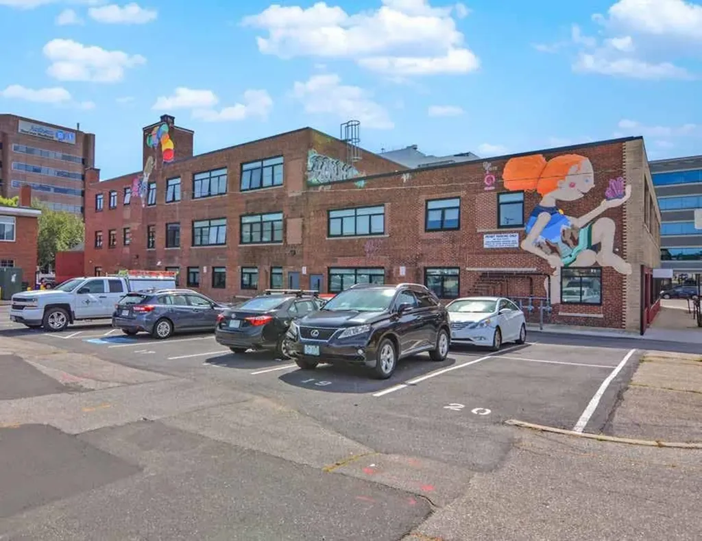 1217 Elm Street Manchester NH 03101