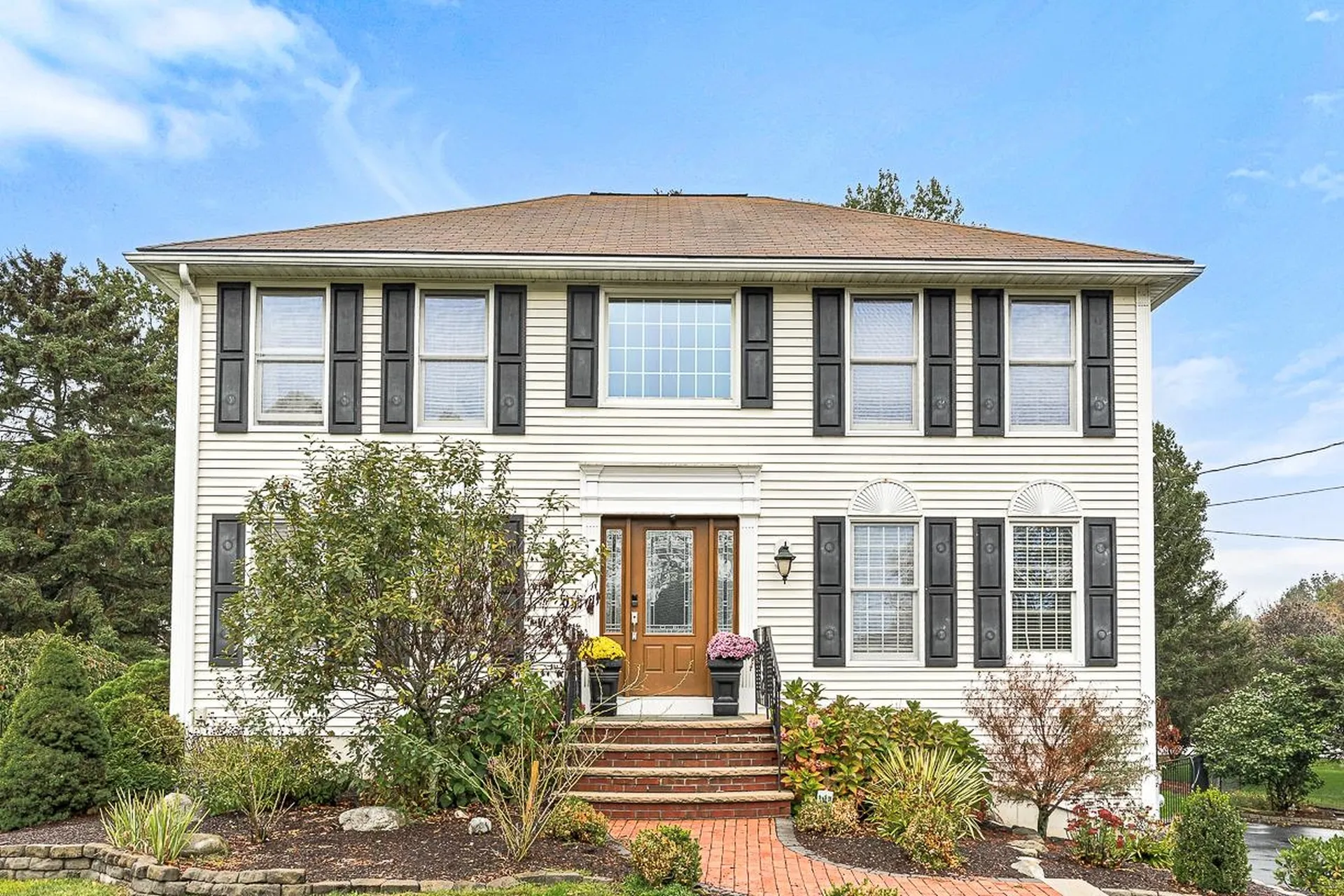 7 Gibney Circle Salem NH 03079