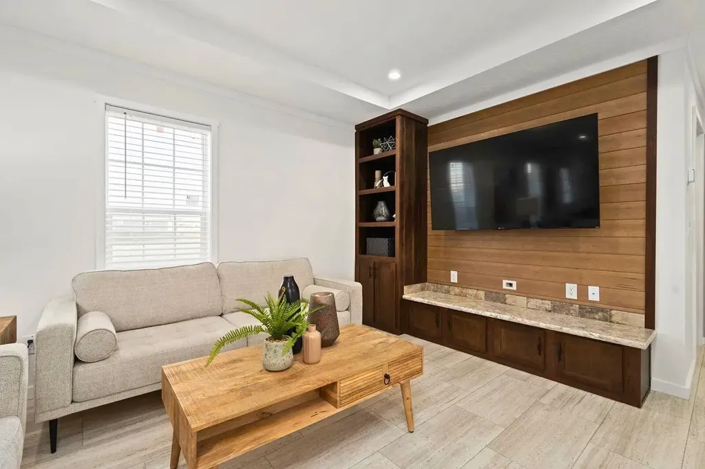 71 Carla Court Campton NH 03223