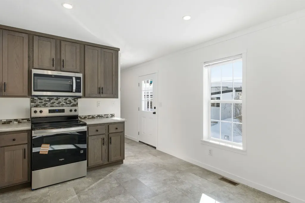 71 Carla Court Campton NH 03223