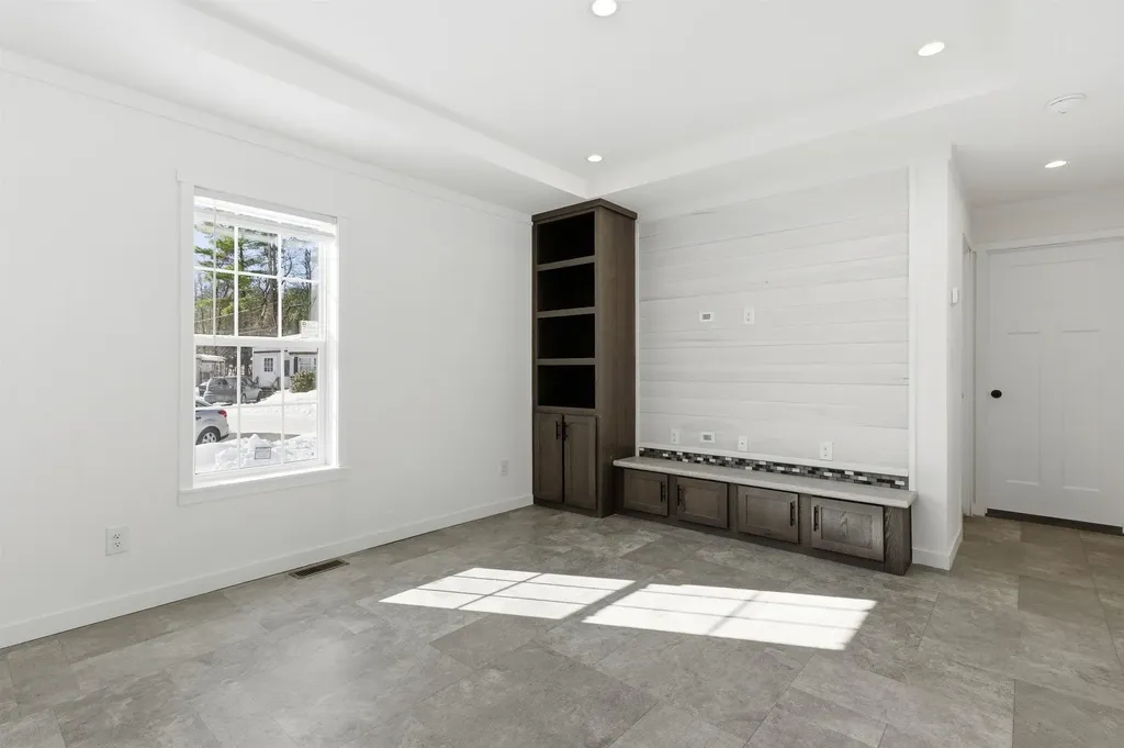 71 Carla Court Campton NH 03223