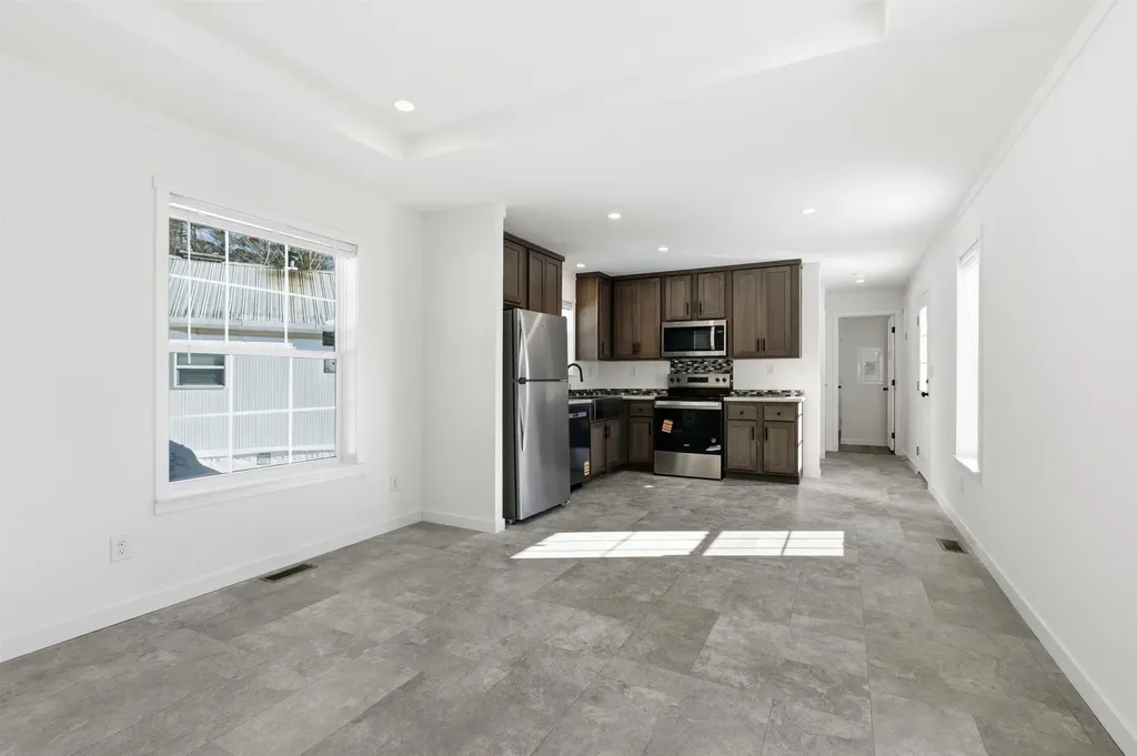 71 Carla Court Campton NH 03223