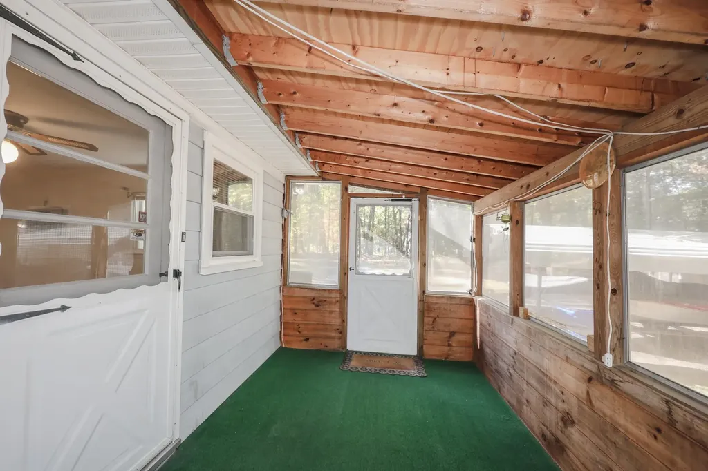 4 Chip Street Goffstown NH 03045