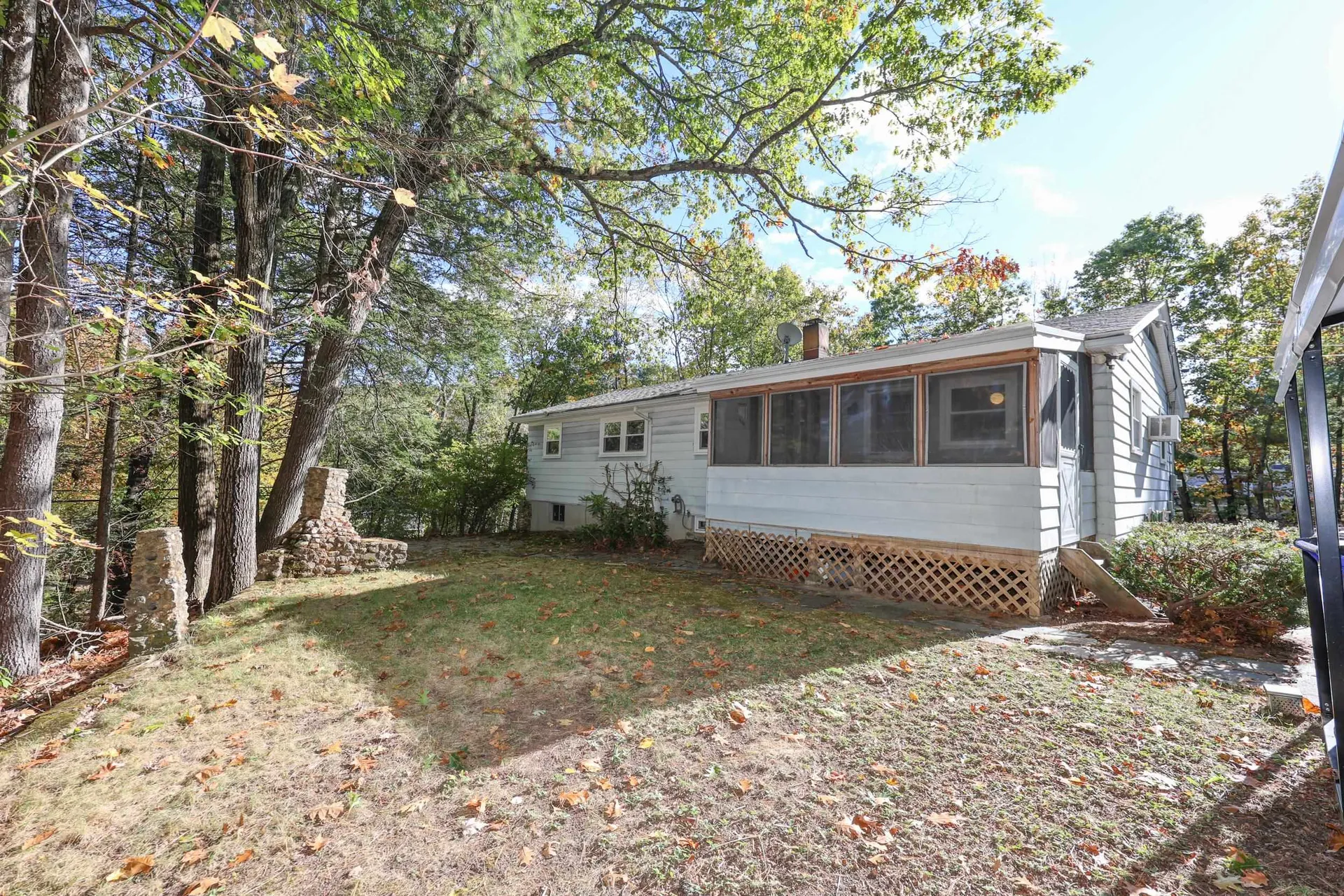 4 Chip Street Goffstown NH 03045