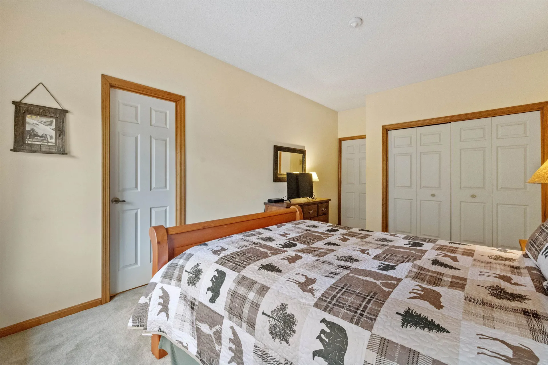 16 Riverfront Drive Woodstock NH 03262