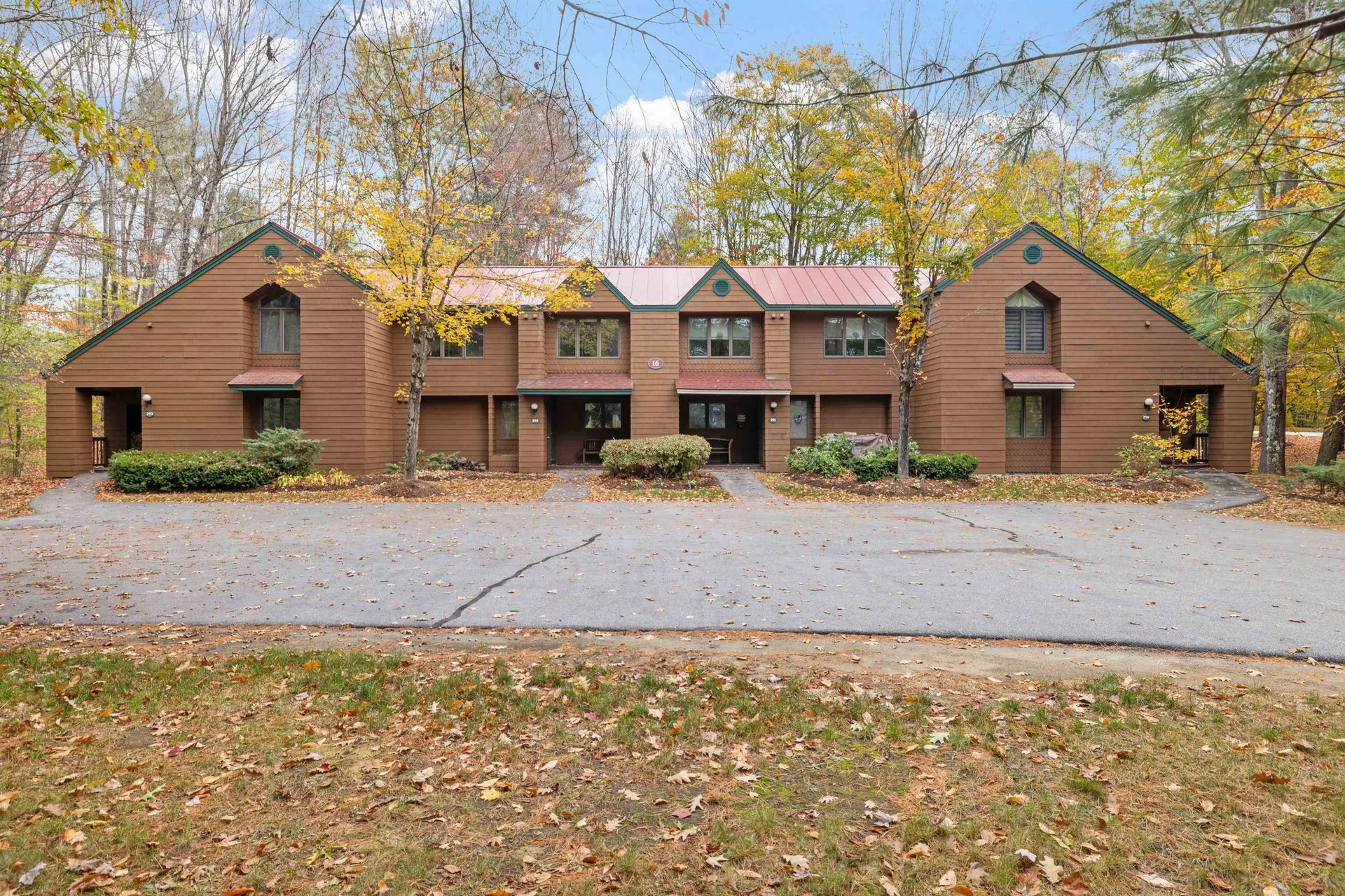 16 Riverfront Drive Woodstock NH 03262