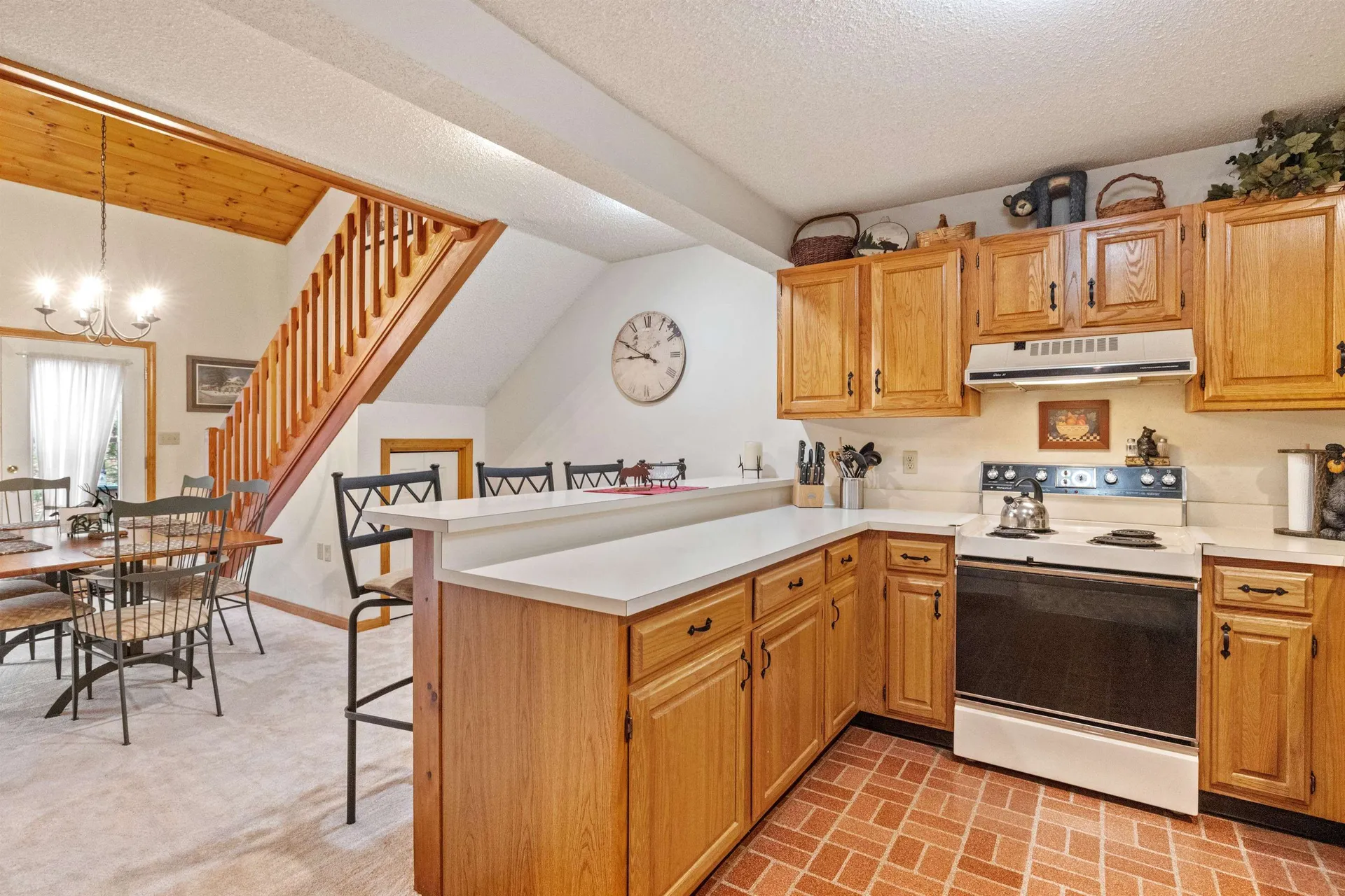 16 Riverfront Drive Woodstock NH 03262