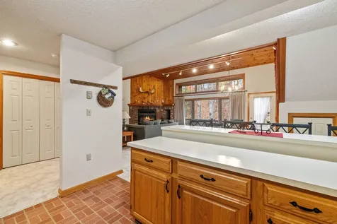 16 Riverfront Drive Woodstock NH 03262