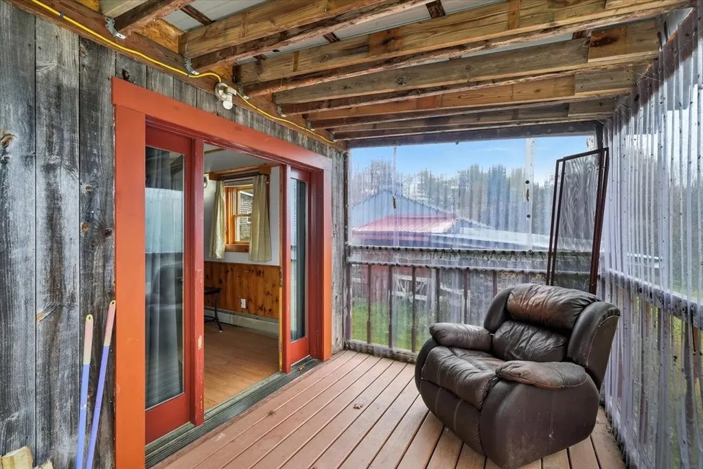 2233 Vt Route 232 Marshfield VT 05658