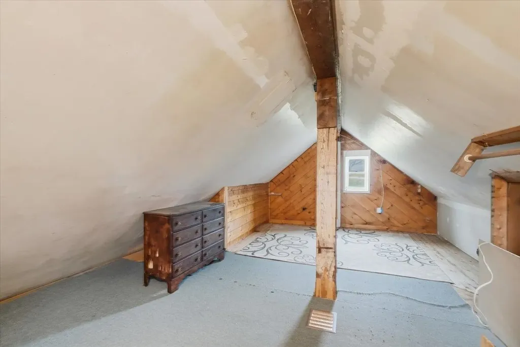 2233 Vt Route 232 Marshfield VT 05658