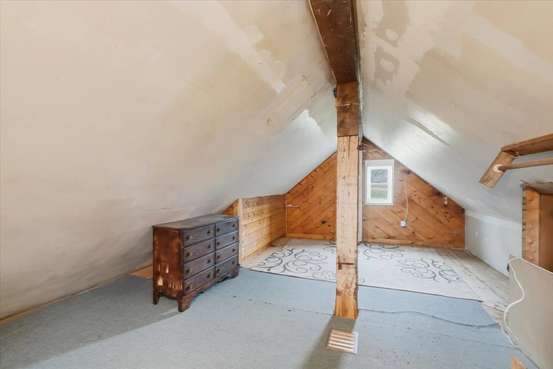 2233 Vt Route 232 Marshfield VT 05658