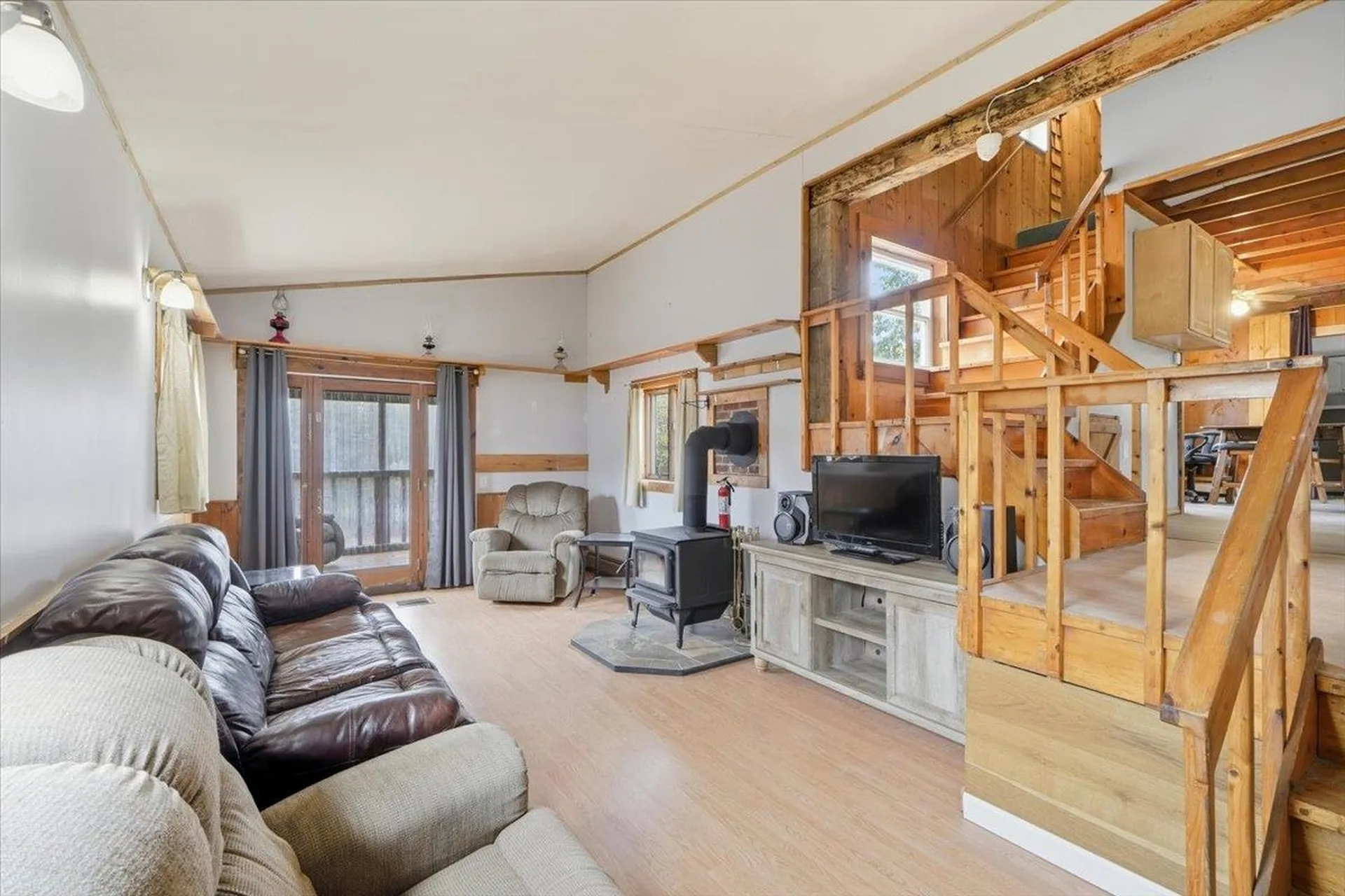 2233 Vt Route 232 Marshfield VT 05658