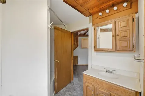 2233 Vt Route 232 Marshfield VT 05658