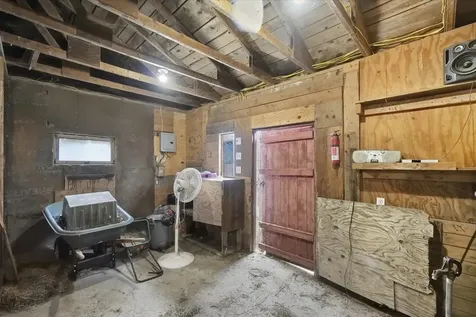 2233 Vt Route 232 Marshfield VT 05658