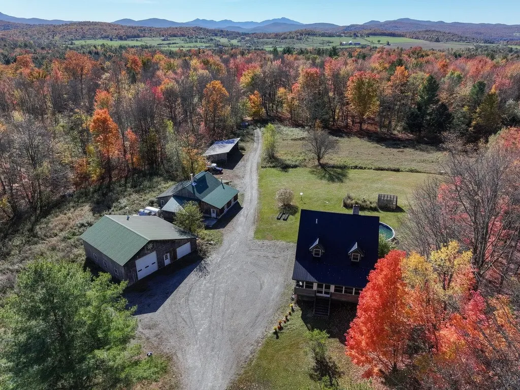 2334 Pumpkin Village Road Fairfield VT 05455