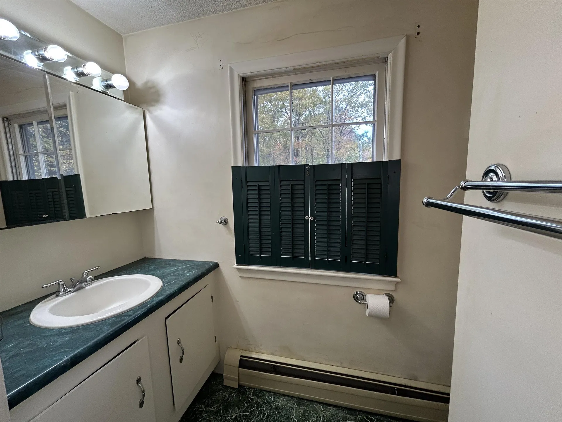 4 Jones Avenue Bow NH 03304