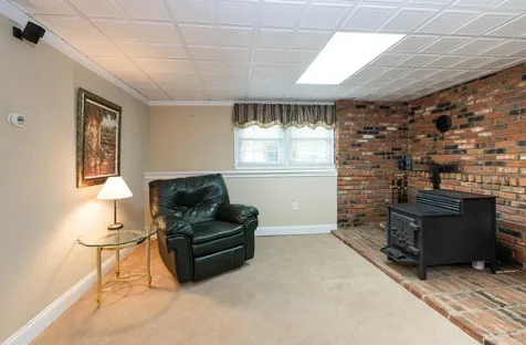18 Stoney Lane Hudson NH 03051