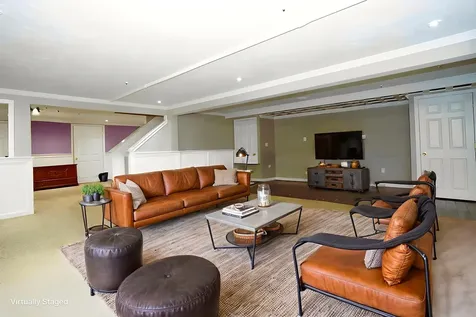 6 Gailor Lane Hooksett NH 03106