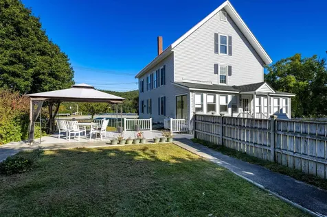 68 Passumpsic Avenue Hartford VT 05088